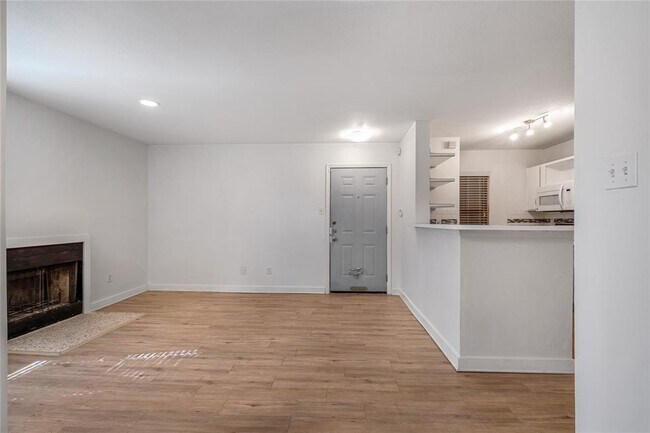 Photo - 4500 E Oltorf St Unit A116