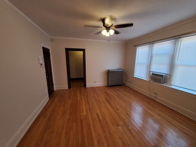 Photo - 2342 N Spaulding Ave Unit 308