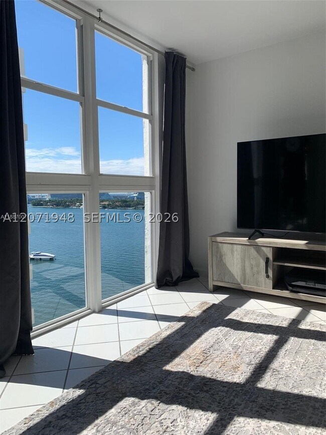 1228 West Dr Unit 1415