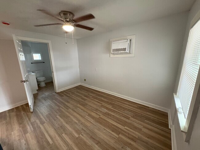 116 Frawley St Unit 116 Frawley Unit 4