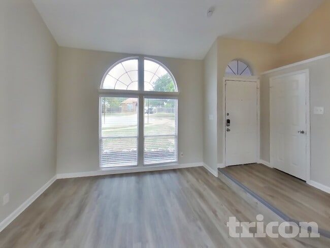 Photo - 7501 Trotter Ct