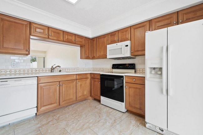 Photo - 12775 Spinnaker Ln