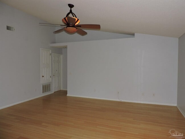 Photo - 10931 Country Ostrich Dr