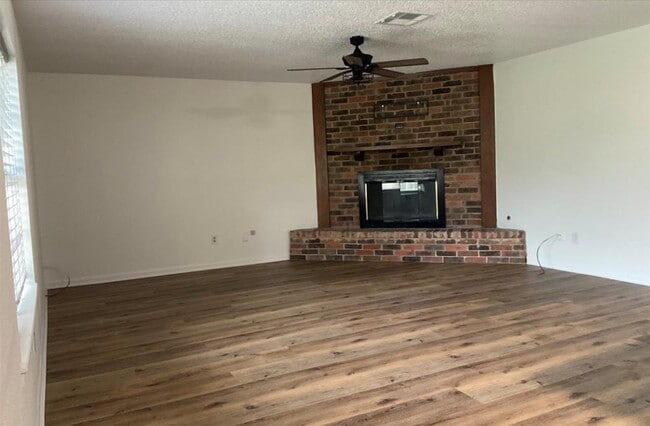 Photo - 2006 Chester St