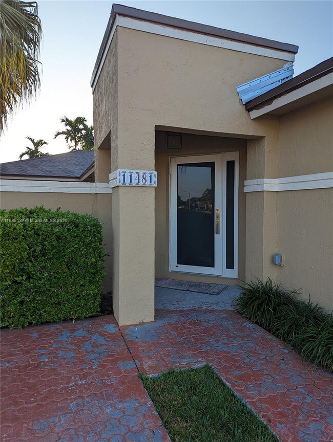 Photo - 11481 SW 145th Ave