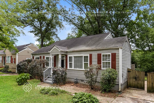 Photo - 2771 Joyce Ave