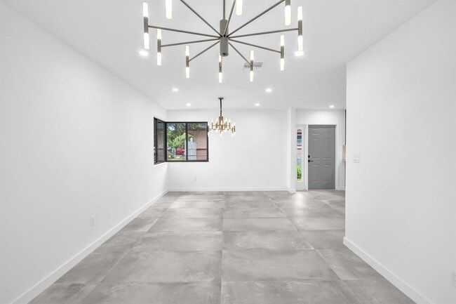 Photo - 2460 SW 58th Mnr