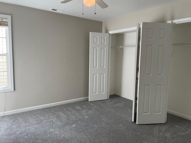 Photo - 153 Danesway Dr