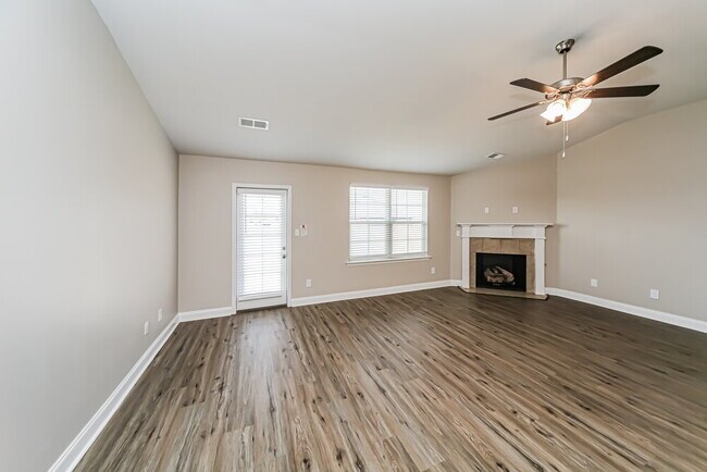 Photo - 3441 Sabra Ln