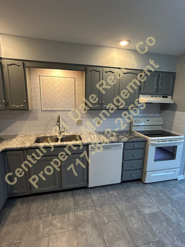 Photo - Beautiful 2 Bedroom Condo in West York Schools with a Large 2 Car Garage