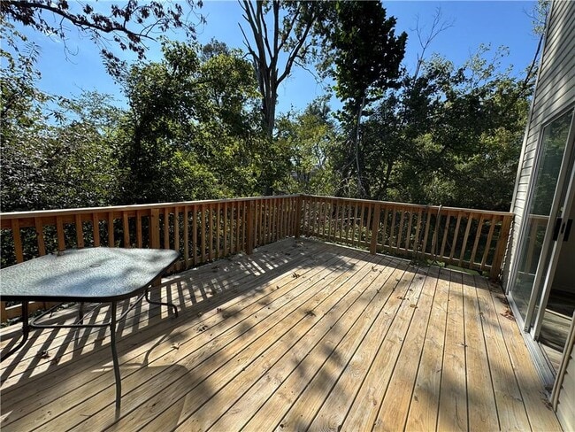 Photo - 507 Braithwaite St