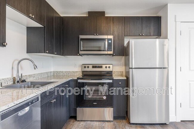 Photo - 485 S 38th Ave Unidad A 102