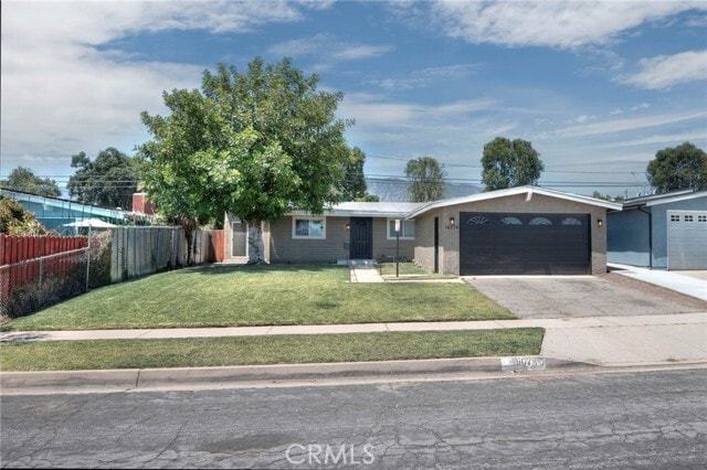 Photo - 19079 E Linfield St