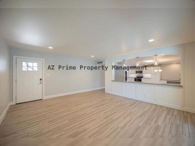 Photo - 8447 E Lewis Ave