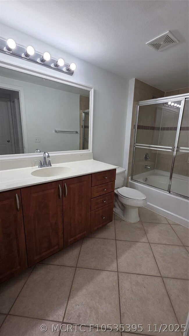 Photo - 6505 Emerald Dunes Dr Unit 302