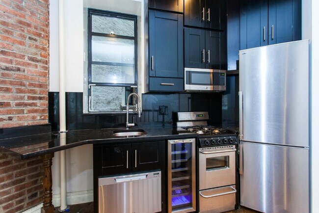 248 Mott St Unit 7