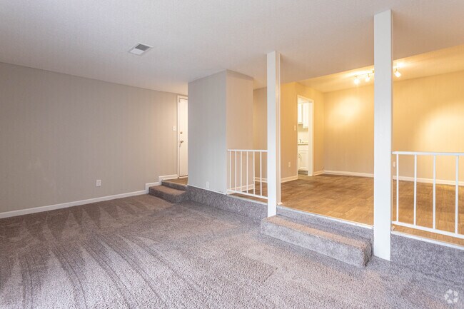 2BR, 1BA - 1,000SF