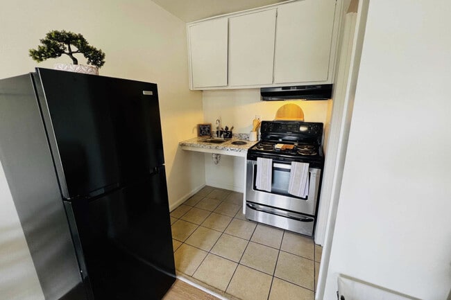 Photo - Lorene Lodge Apartments