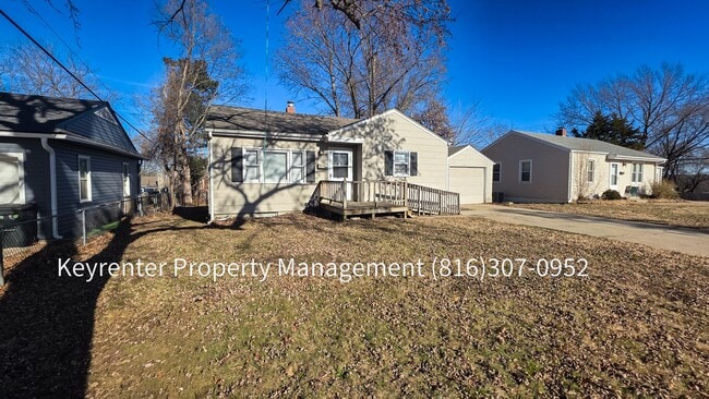 Photo - 3 Bed 1 Bath ready to rent!