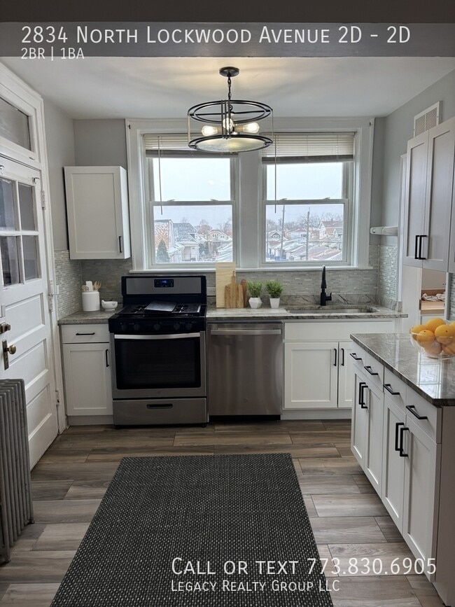 Photo - 2834 N Lockwood Ave Unit 2D