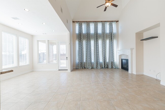 Photo - 2822 Ember Pass Ln