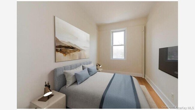 Photo - 959 Van Nest Ave Unidad 1