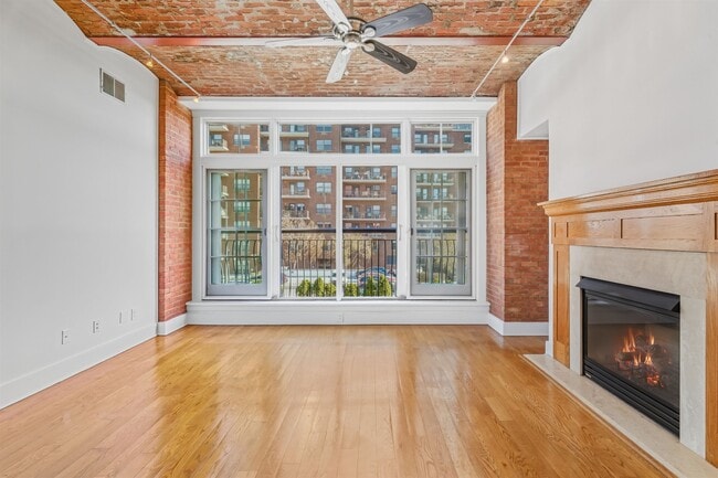 Photo - 174 Washington St Unit 2M