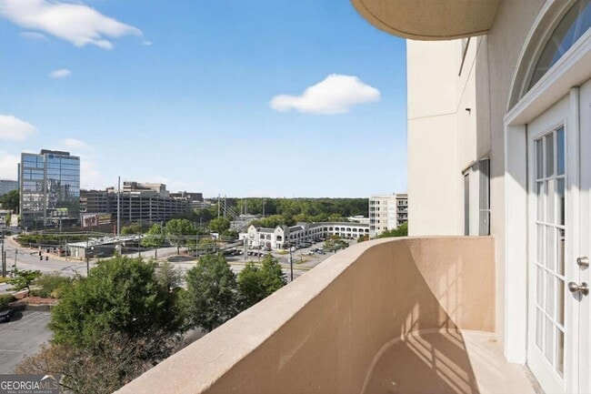 Photo - 2161 Peachtree Rd Unit 706