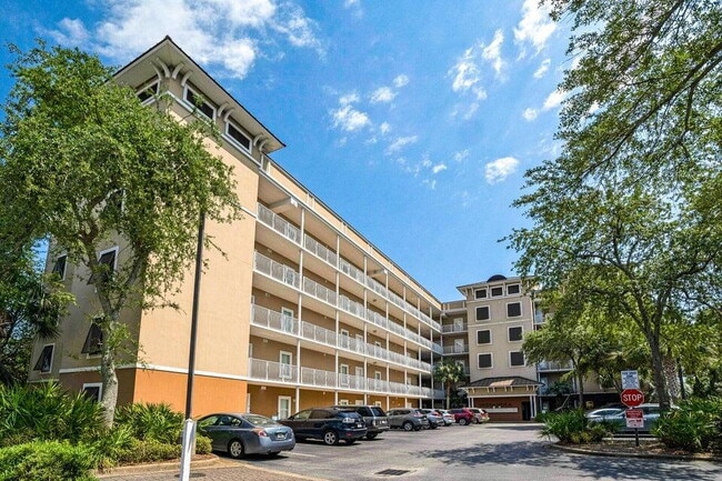 Building Photo - "Experience Luxurious Waterfront Living: Spacious 3-Bed, 3-Bath Condo in Fort Walton Beach" Unit 302