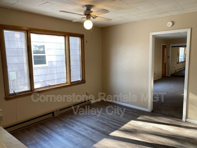 Photo - 217 Central Ave S