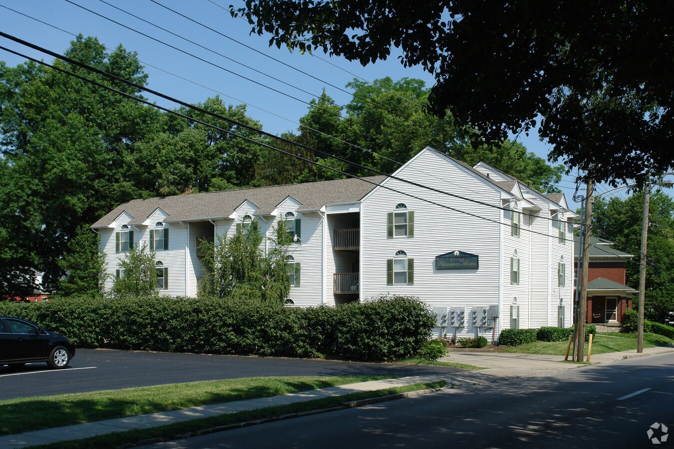 Photo - 426 E High St