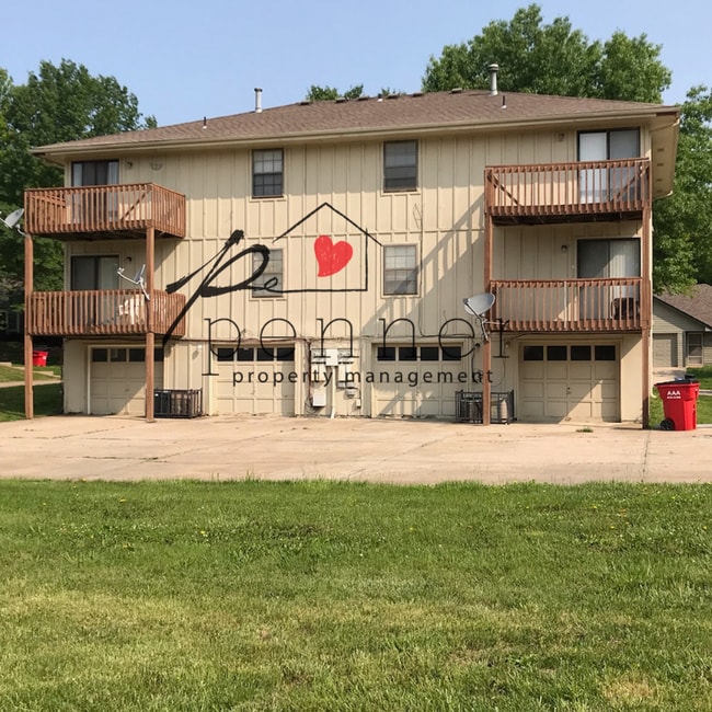Photo - 3264 NW Mill Dr