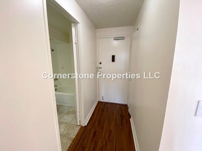 Photo - 255 Huali St