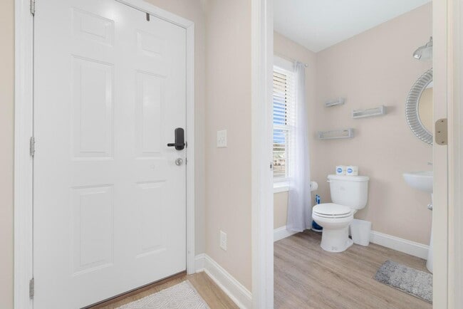 Photo - 2927 Watauga Rd