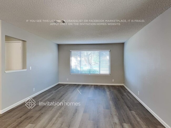 Photo - 1101 Woodridge Dr