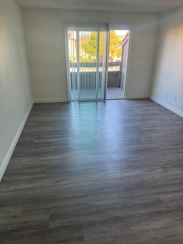 Photo - 1750 Karen Ave Unit Classic