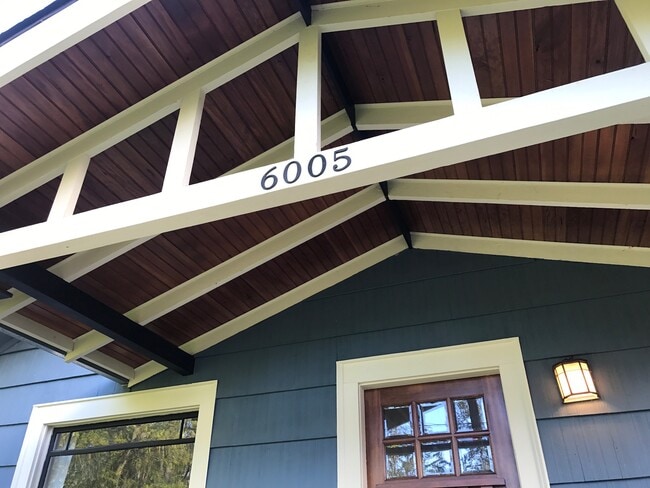 Photo - 6005 NE Failing St