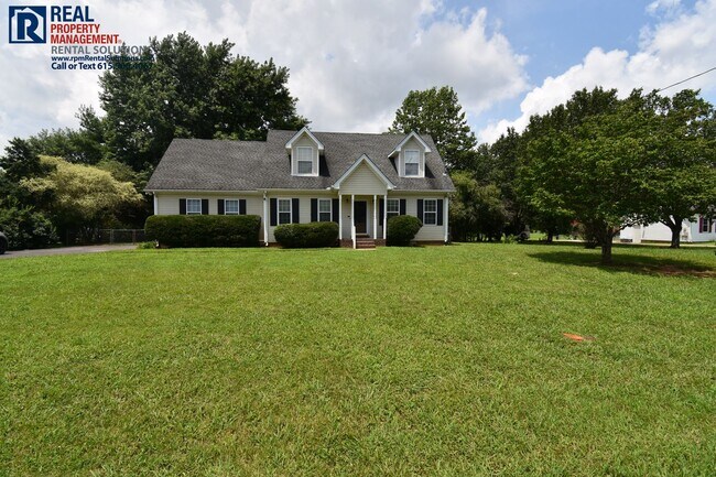 Great 3 bedroom home in Murfreesboro! Atta... - Great 3 bedroom home in Murfreesboro! Atta...
