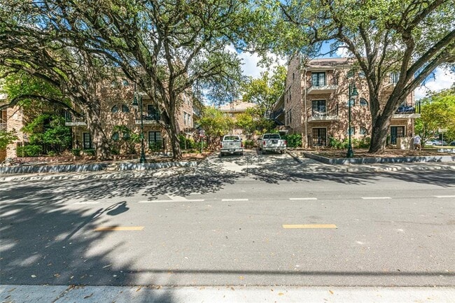 Building Photo - 2801 Rio Grande St Unit 202 Rental