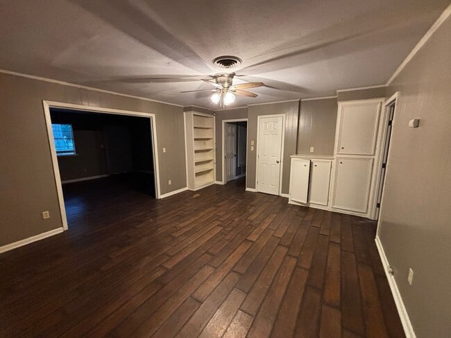 Photo - 5318 Venetian Way