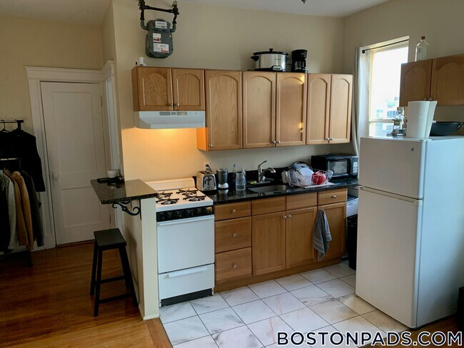 Photo - 1185 Commonwealth Ave Unit 19