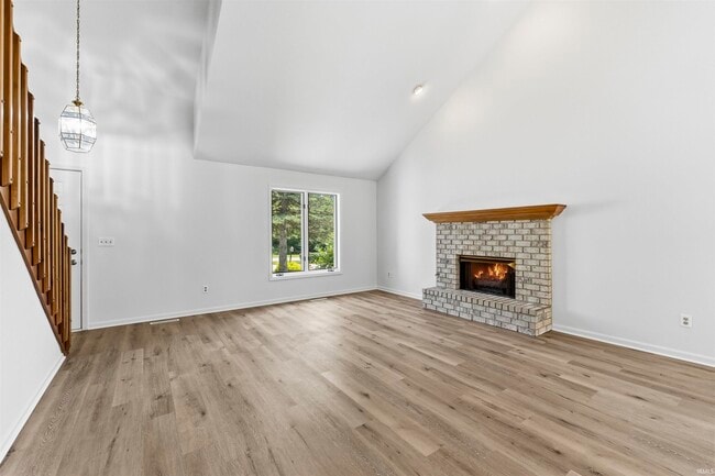 Photo - 11709 Leo Rd