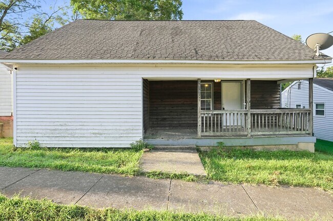 1530 E Twenty-First St