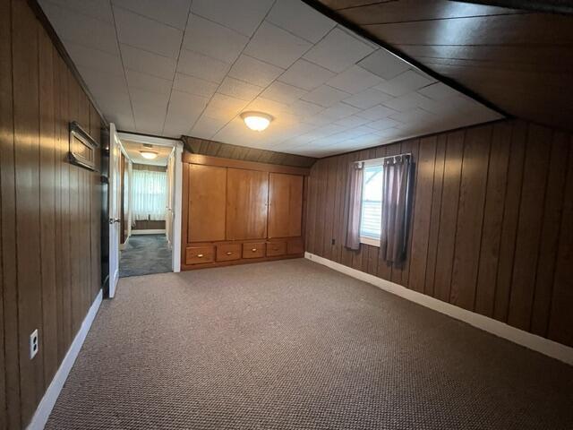 375 Daniel St