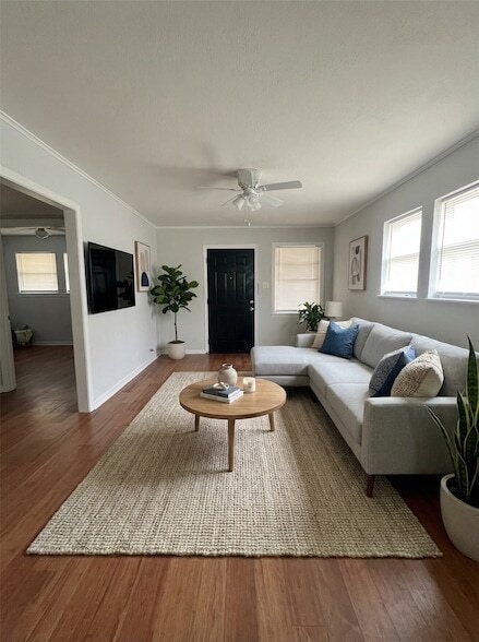 Photo - 4911 Delano St Unit 1