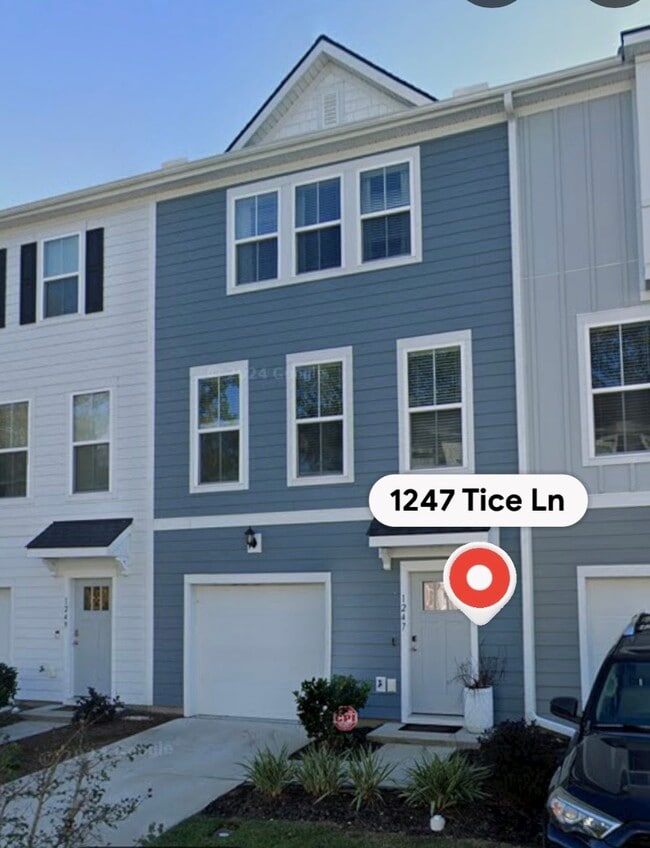 Building Photo - 1247 Tice Ln