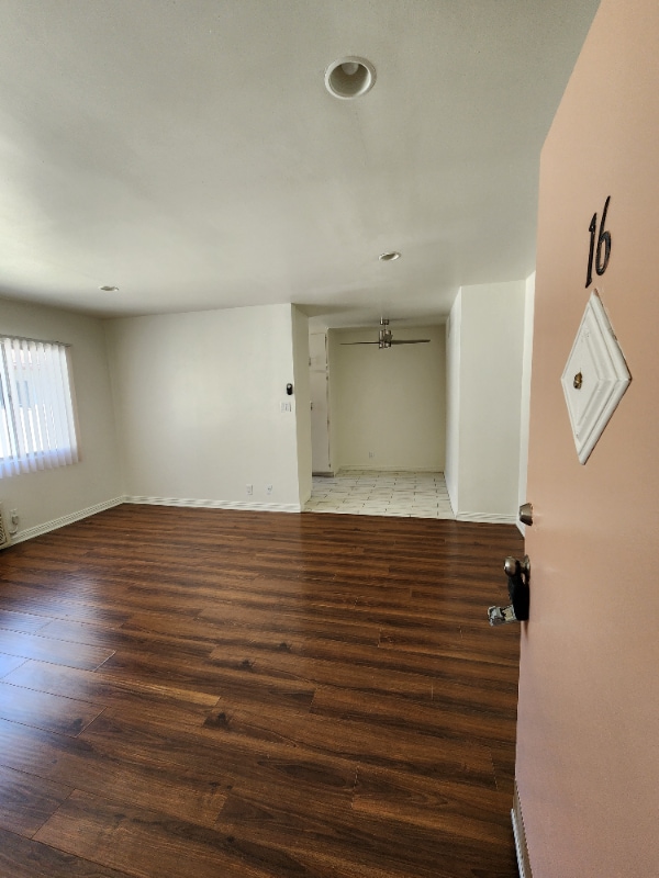 Building Photo - 18546 Clark St Unit 16 Rental