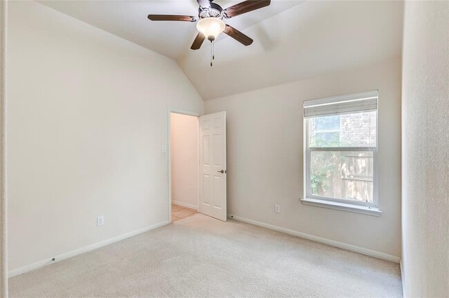 Photo - 116 Azimuth Dr
