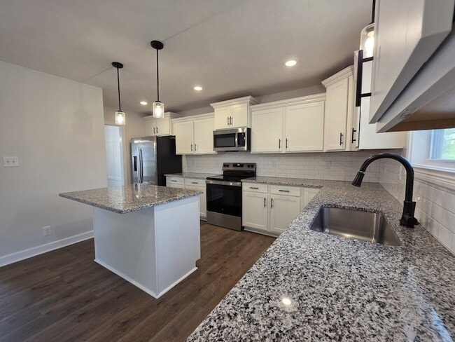 Photo - 329 Wesson Dr