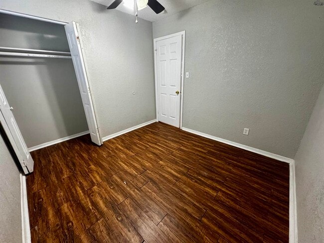 Photo - 1710 10th St